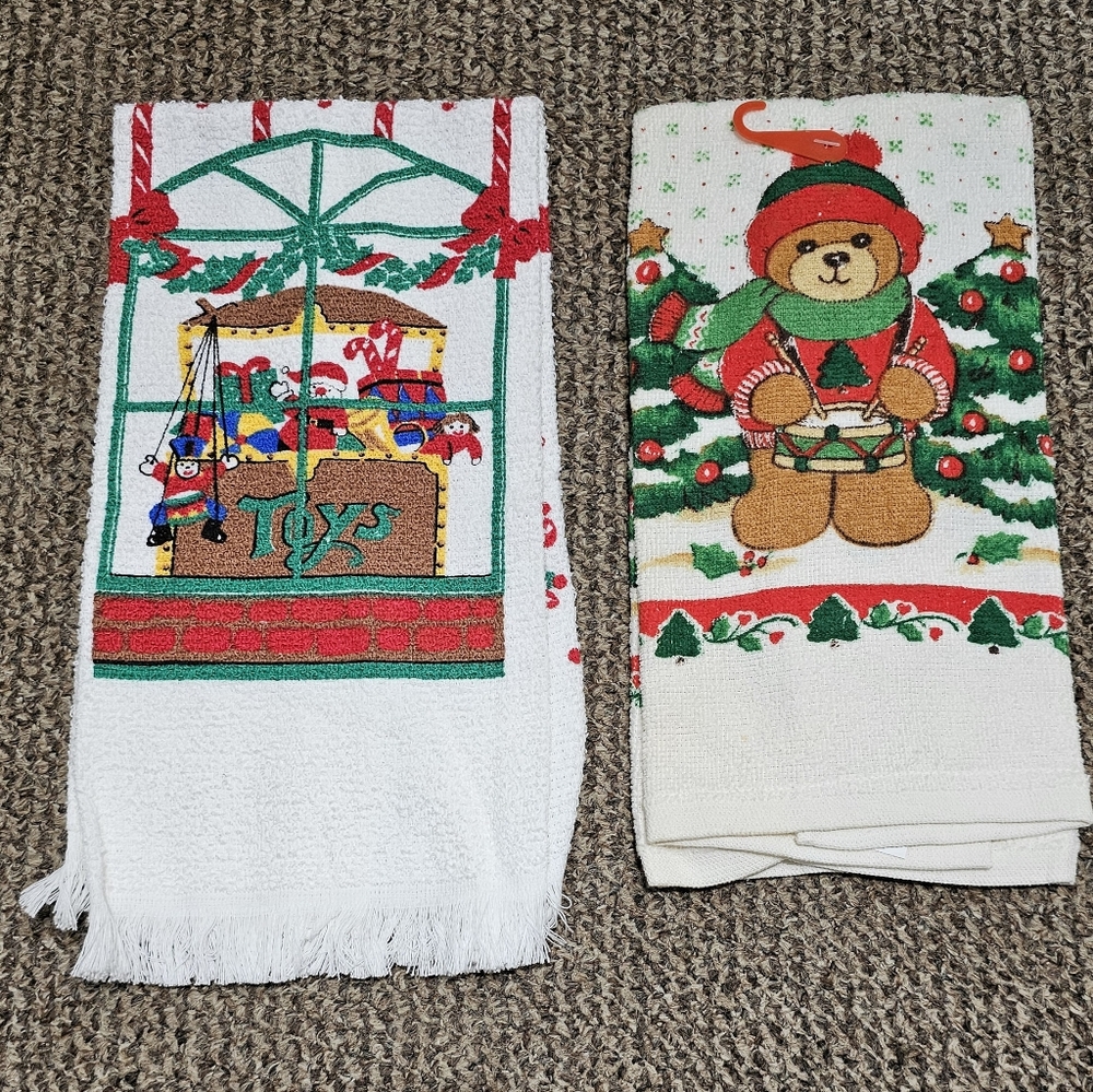 Vintage Christmas Holiday Kitchen Hand Towel Drummer Bear & Toys Design Lot Of 2